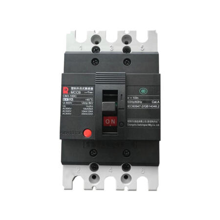 常熟开关 塑壳断路器 分断能力35kA 3P 32A；CM3-100C/3300 32A 板前接线